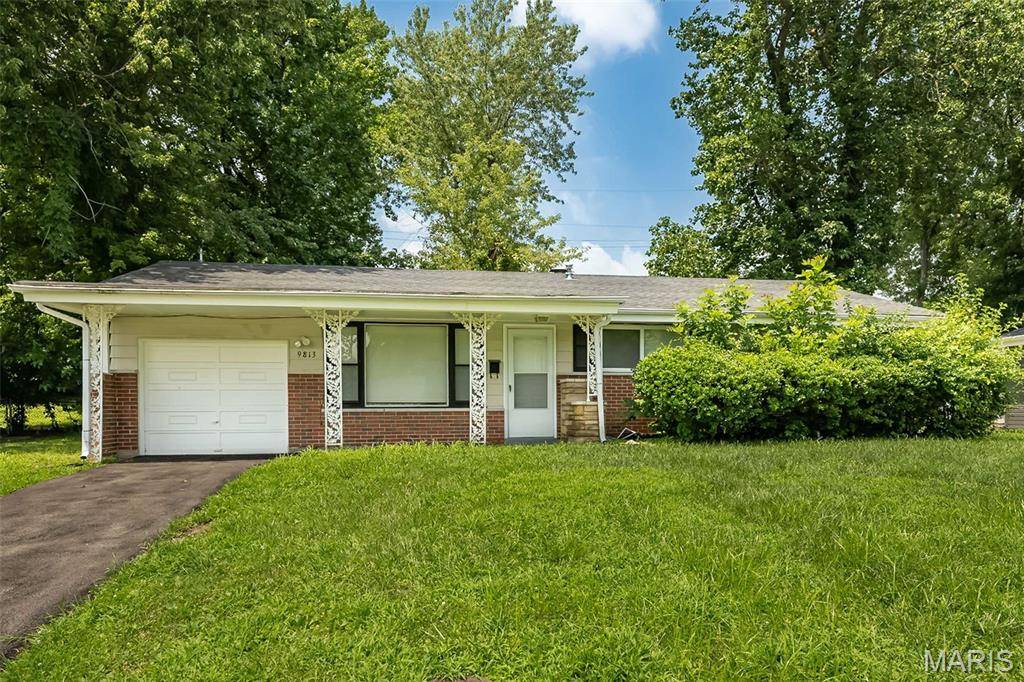 9813 Wendell DR, St Louis, MO 63136