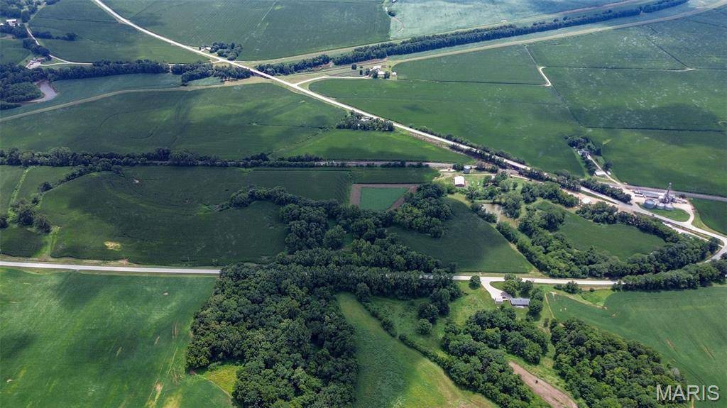 000 Vin Fiz, Pleasant Hill, IL 62366