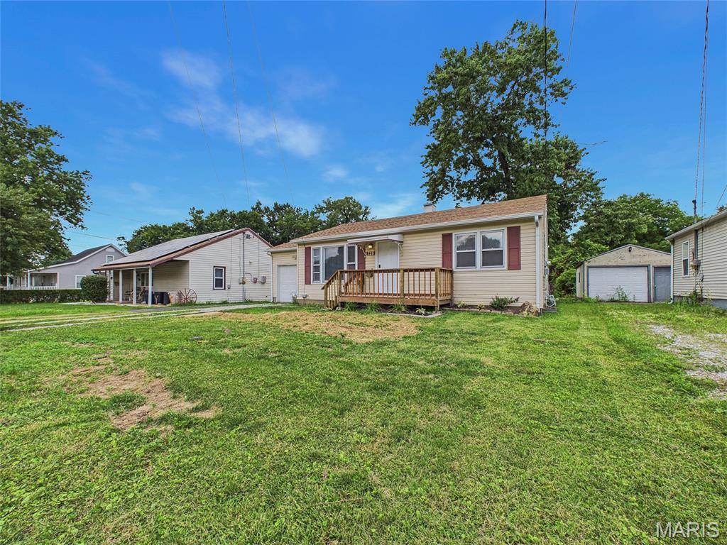 728 N Prairie ST, Bethalto, IL 62010