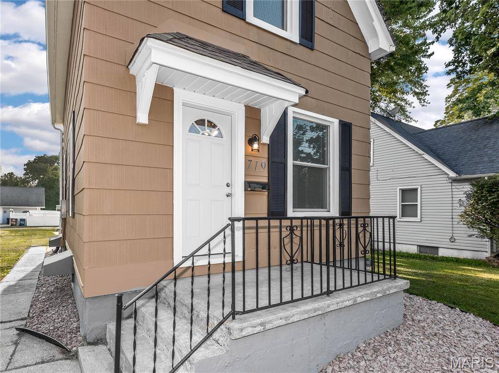719 Summit AVE, Collinsville, IL 62234