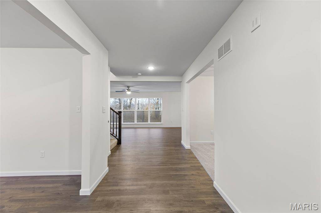 2422 Chukka DR, Eureka, MO 63025