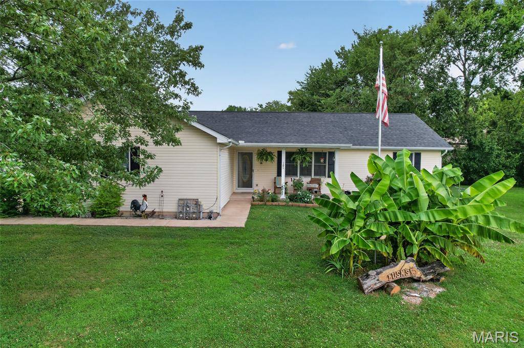 101 S Locust ST, Dixon, MO 65459