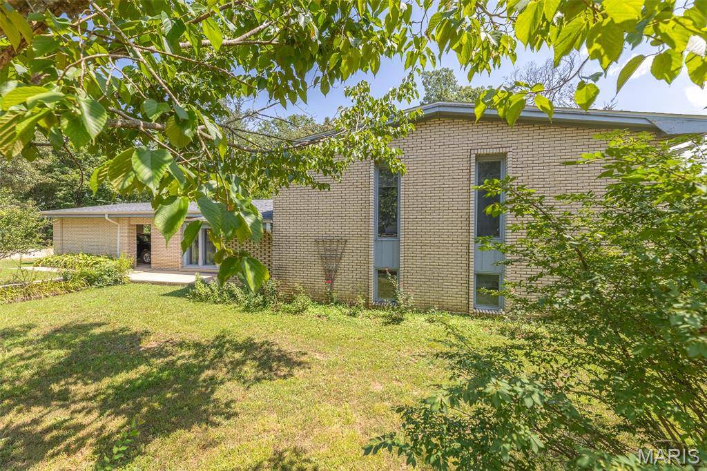 245 Ripley A-1, Doniphan, MO 63935