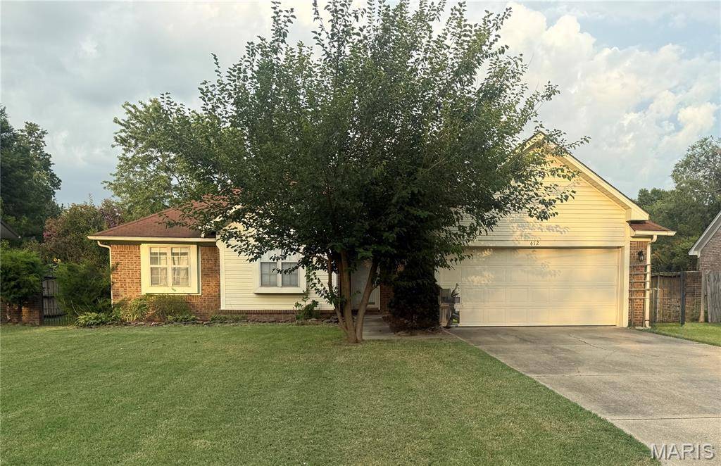 612 S Walnut ST, Kennett, MO 63857