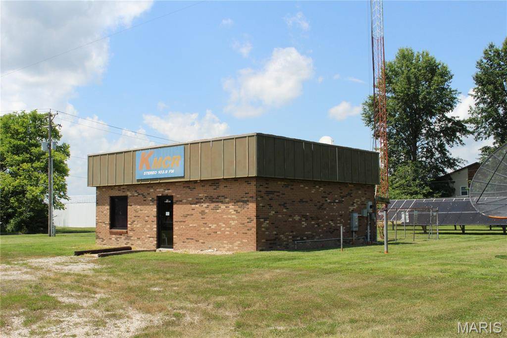 205 E Norman ST, Montgomery City, MO 63361