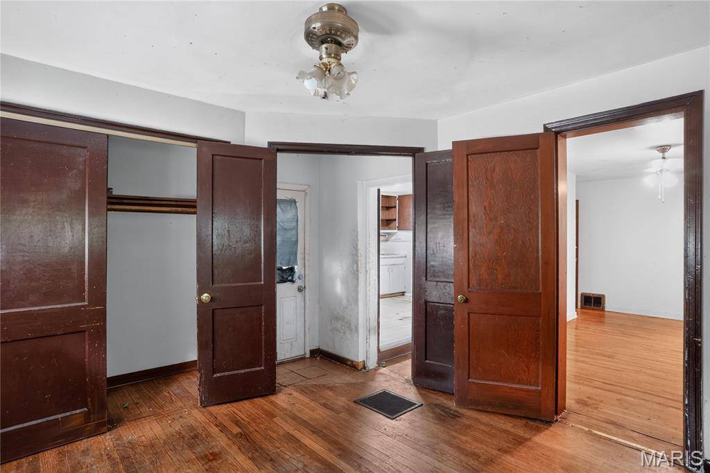 4117 Begg BLVD, St Louis, MO 63121