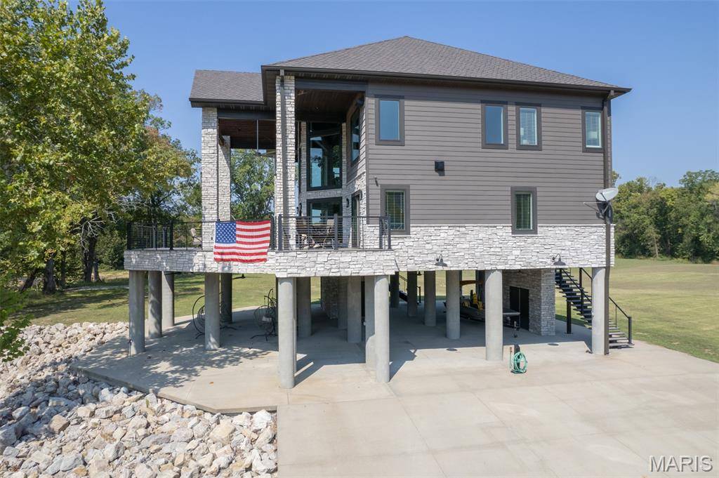 2262 Brown RD, Van Buren, MO 63965