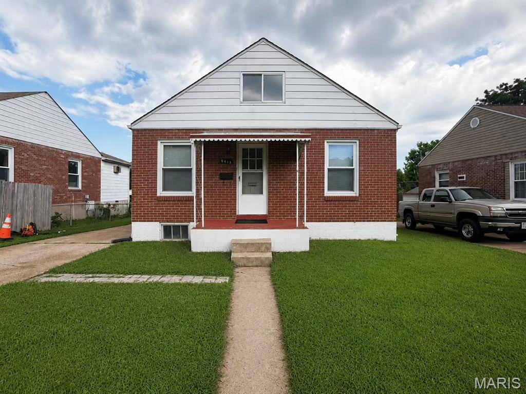 9413 Corregidor DR, Woodson Terrace, MO 63134