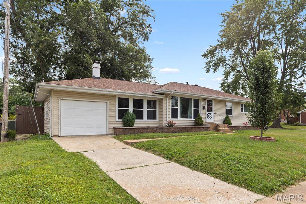 3442 Saint Donald LN, St Louis, MO 63074