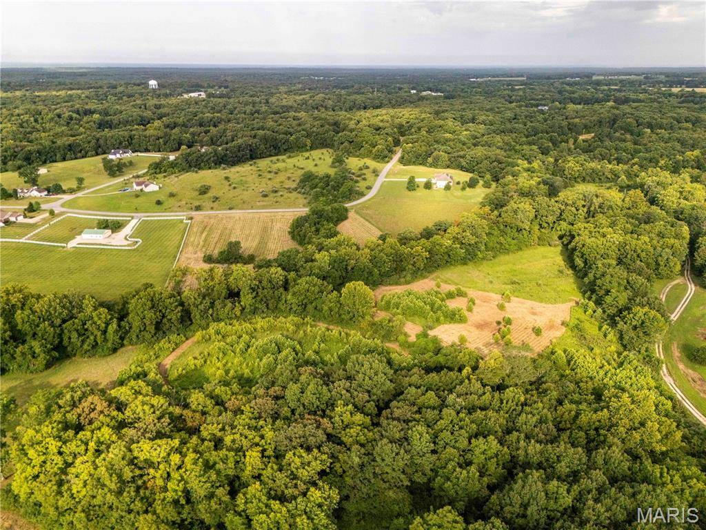 60 & 70 Spring House LN, Troy, MO 63379