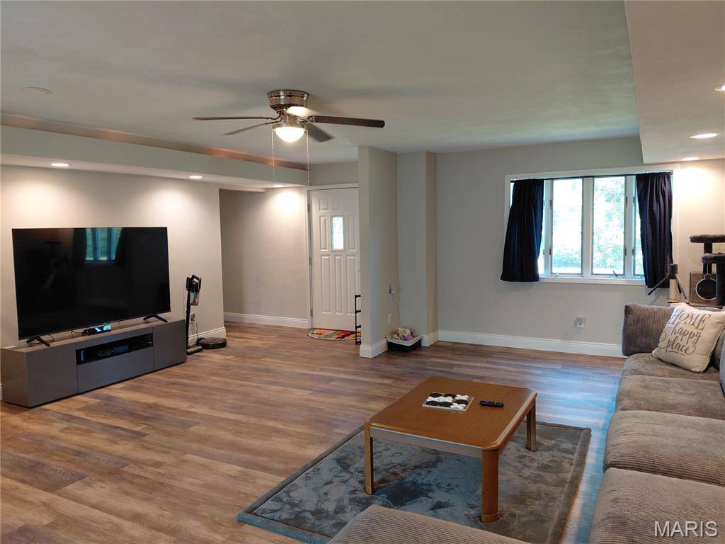 29 N Michigan AVE, Belleville, IL 62221