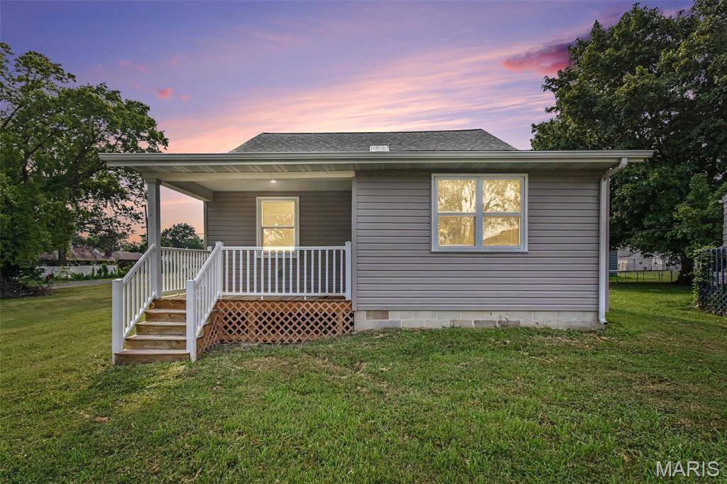 505 N 5th ST, Dupo, IL 62239