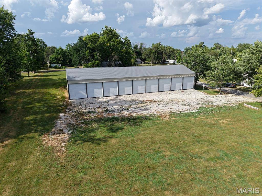 544 N Walnut ST, Kahoka, MO 63445