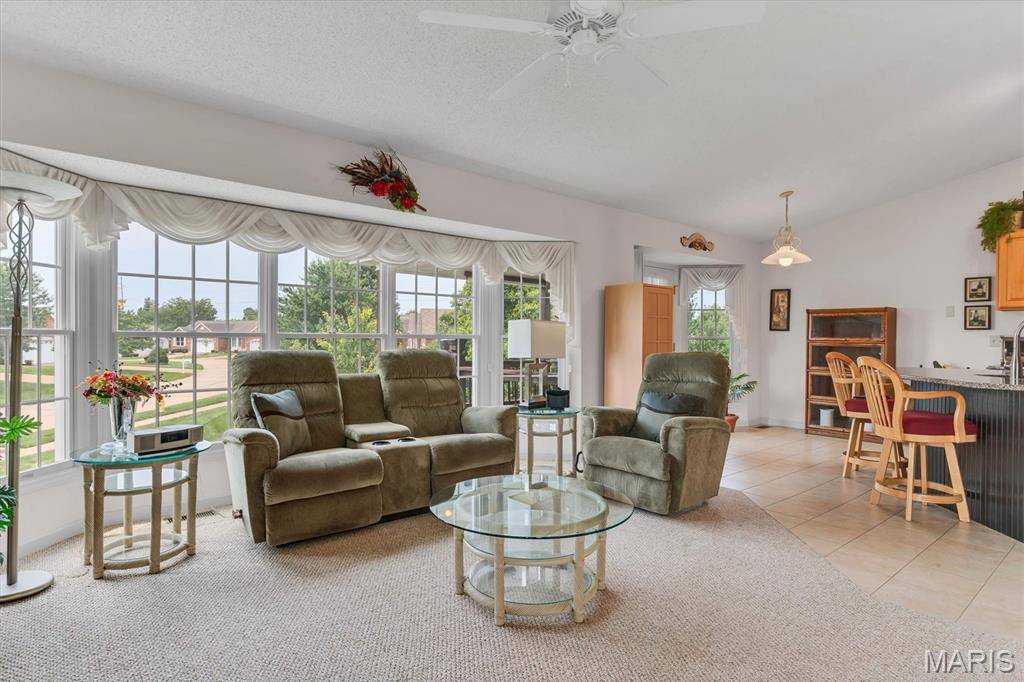 2 Farnsworth CT #1428A, O'fallon, MO 63368
