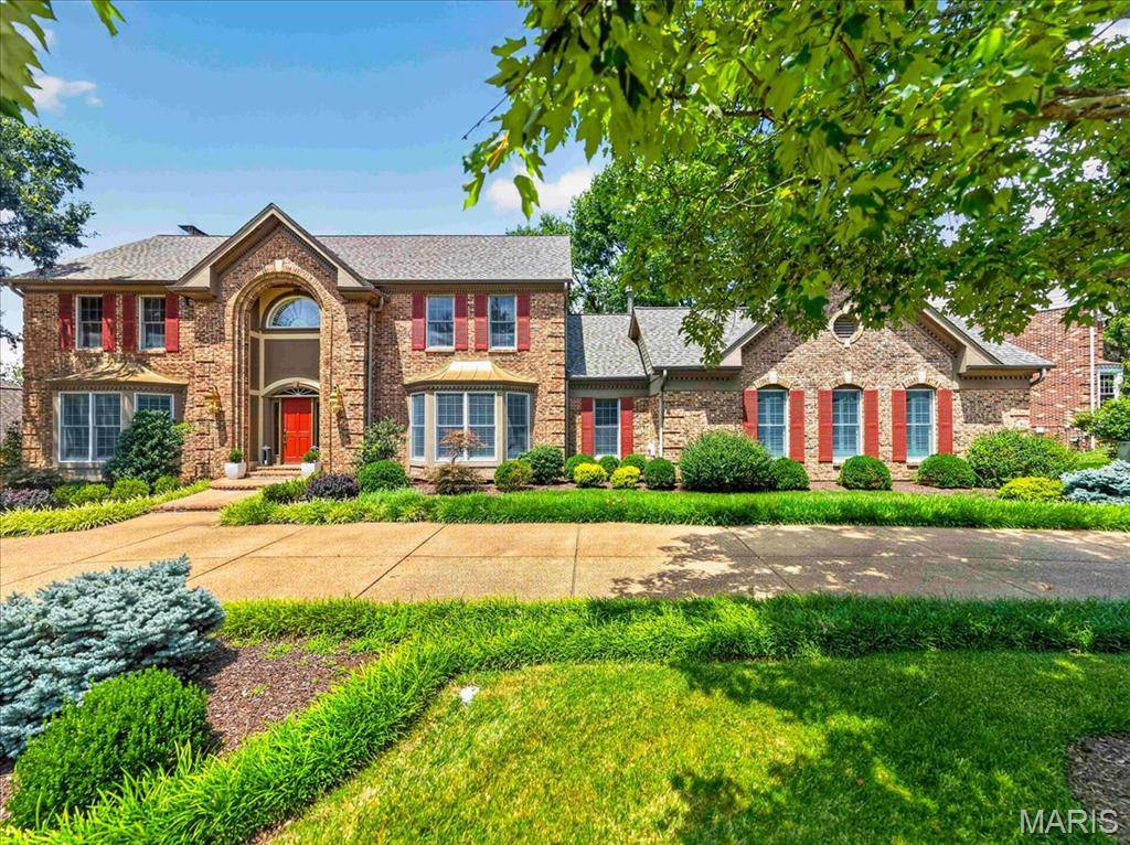 14673 Summer Blossom LN, Chesterfield, MO 63017