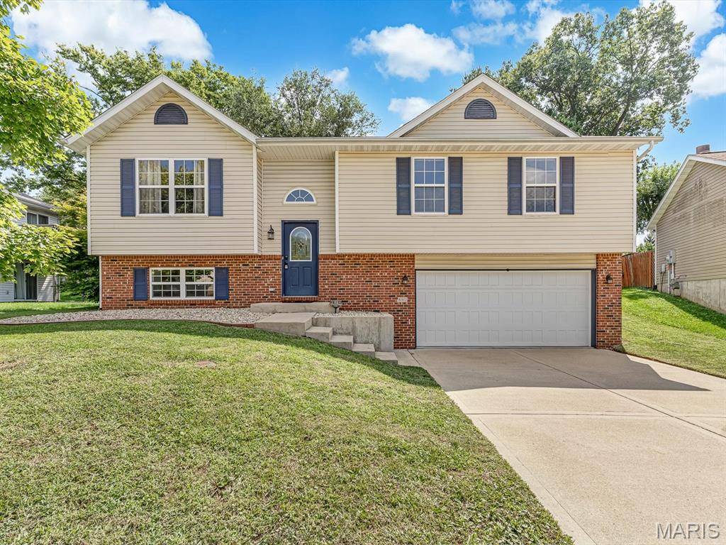 992 Vermont AVE, Collinsville, IL 62234