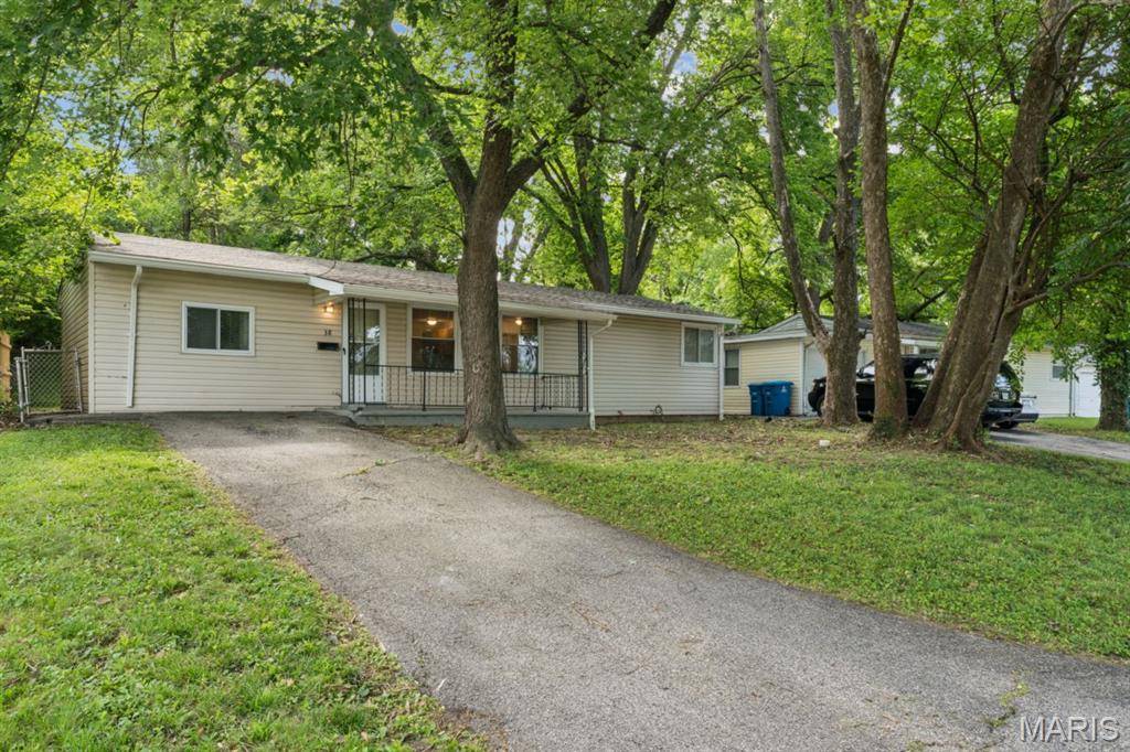 38 Westdell DR, St Louis, MO 63136