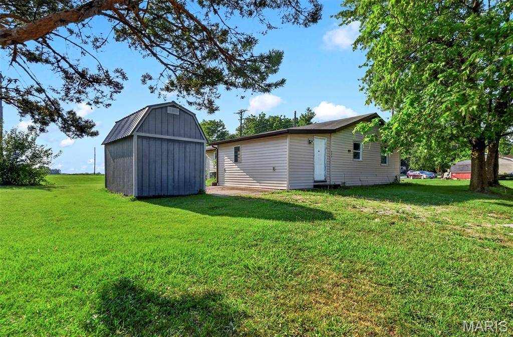 501 E Booneslick RD, Jonesburg, MO 63351