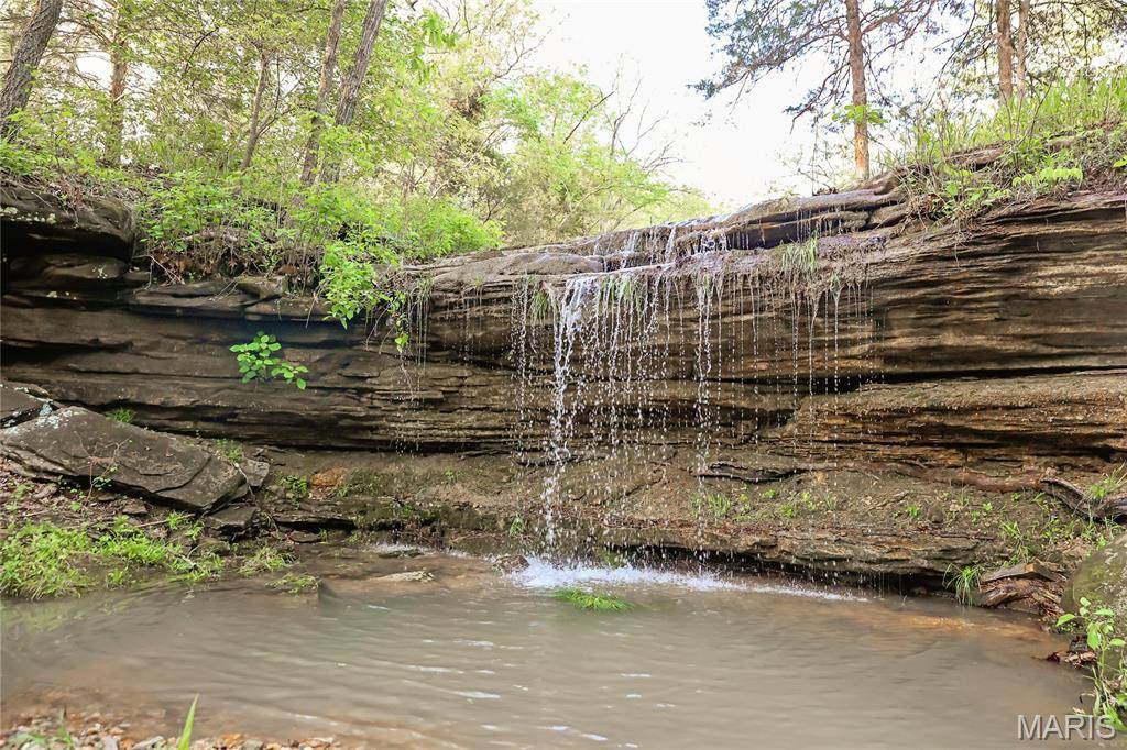 25598 County Road C-228, Norwood, MO 65717