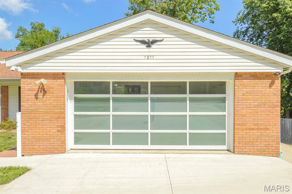 1011 Belleville ST, Lebanon, IL 62254