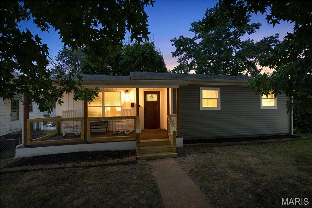 1007 Lindsay AVE, Crystal City, MO 63019