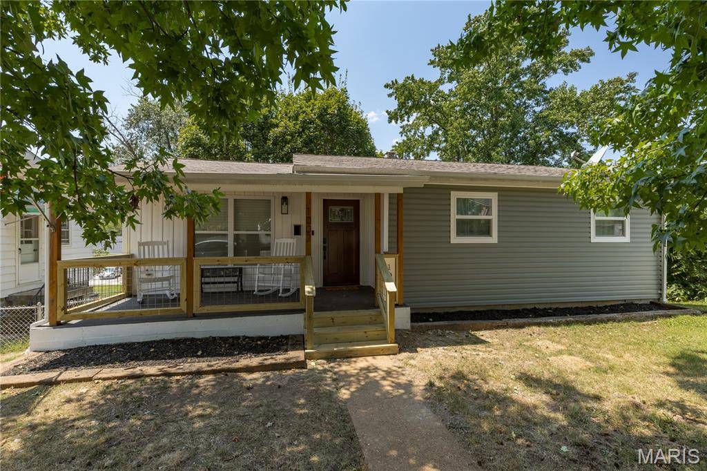 1007 Lindsay AVE, Crystal City, MO 63019