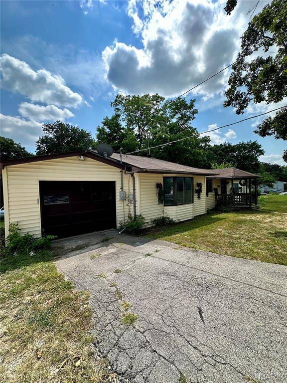 7002 Highway Yy, Washington, MO 63090