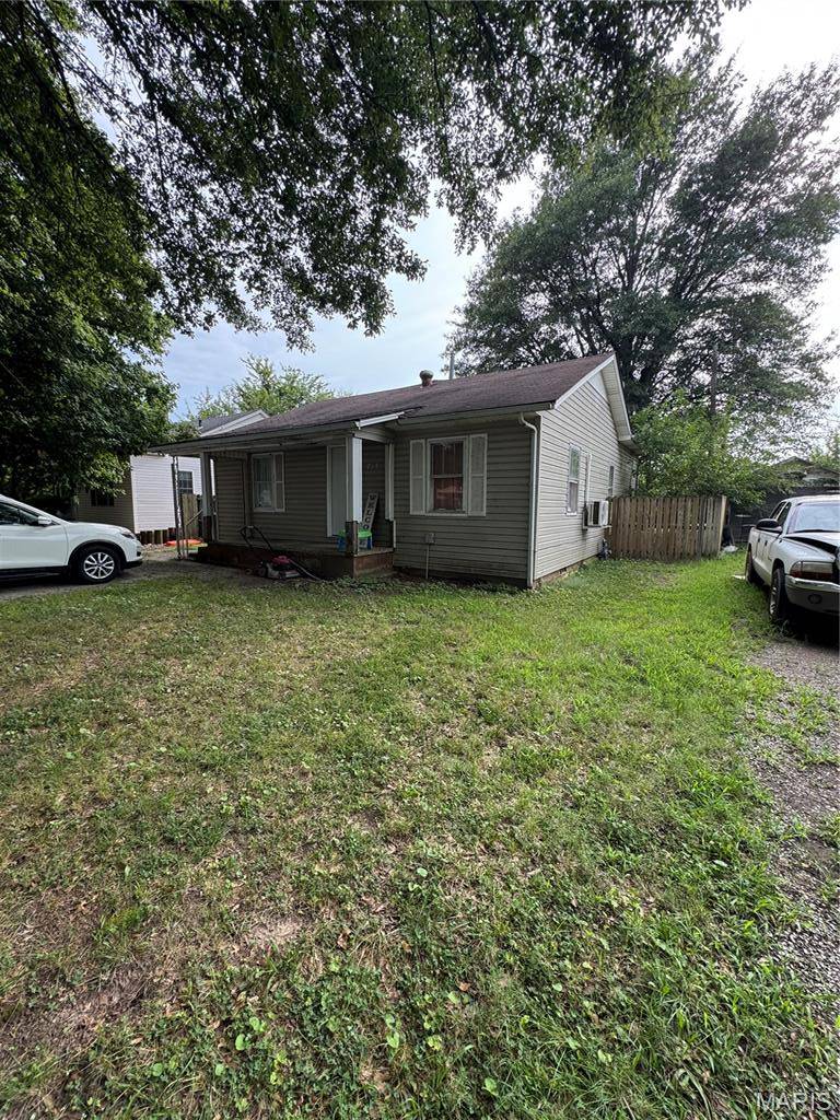 715 Pecan ST, Hornersville, MO 63855