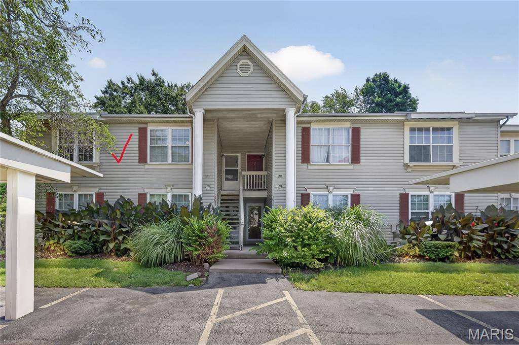 1044 Sugar Creek CT #5, St Peters, MO 63376