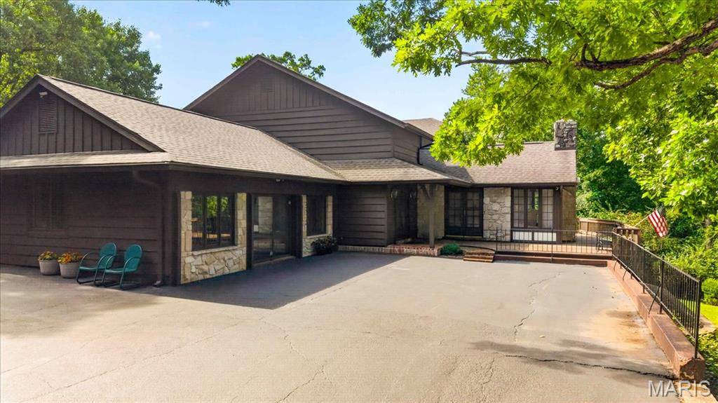 4622 Vixen CIR, Wildwood, MO 63069