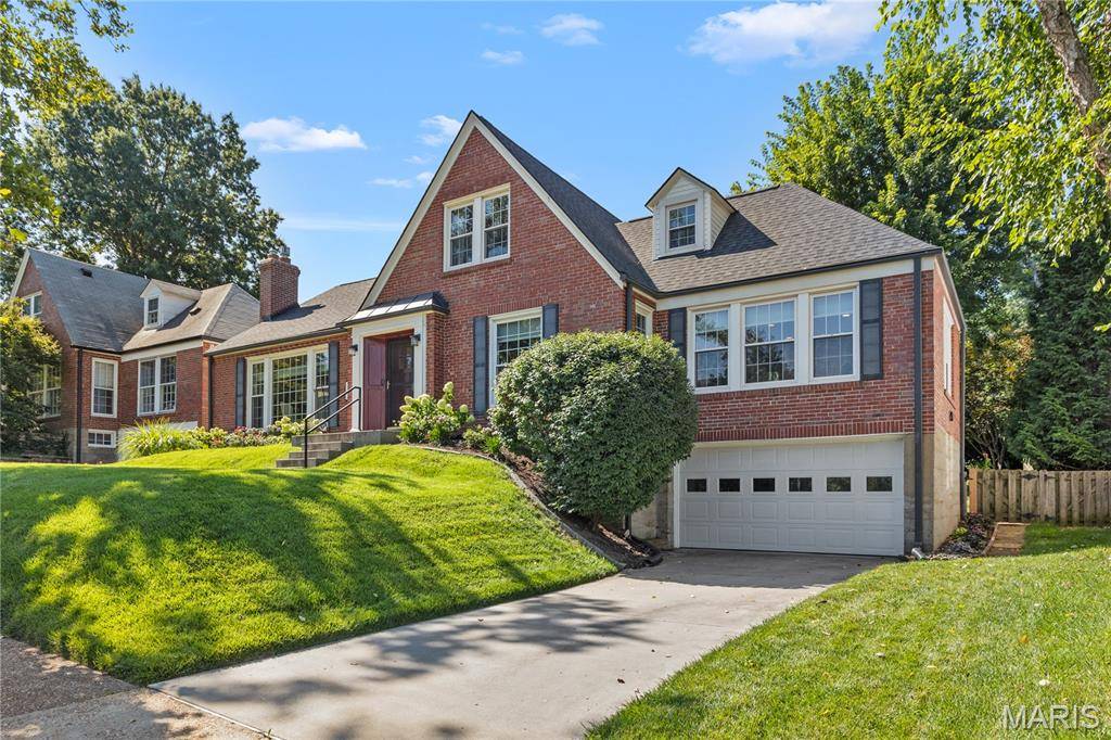 7910 Lafon PL, University City, MO 63130