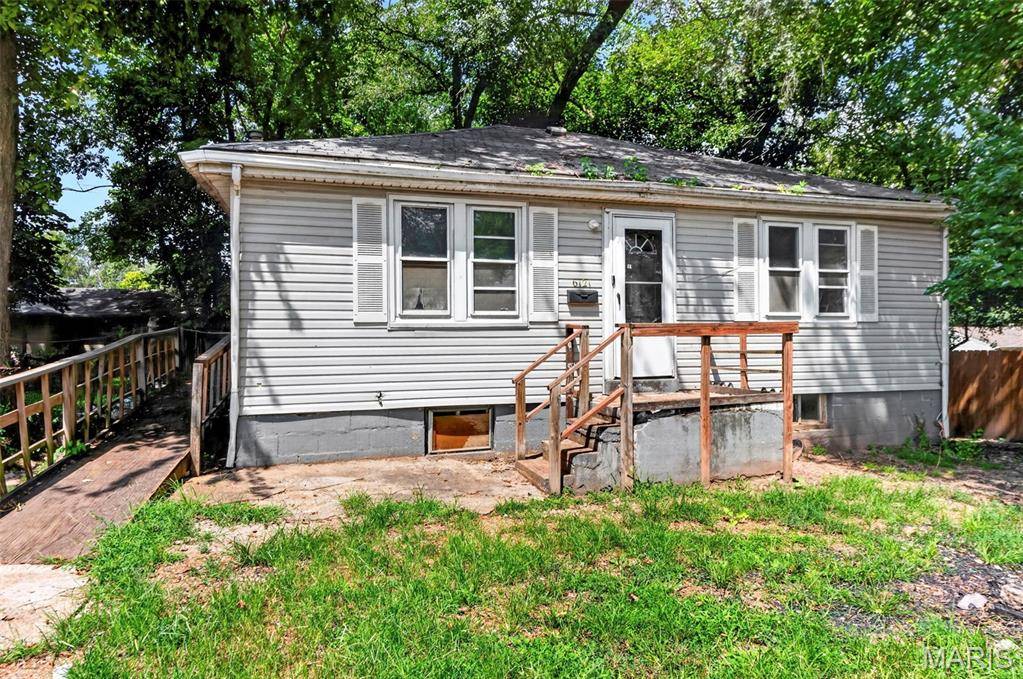 6121 Jefferson AVE, St Louis, MO 63134