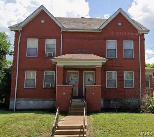 4333 N Newstead AVE, St Louis, MO 63115
