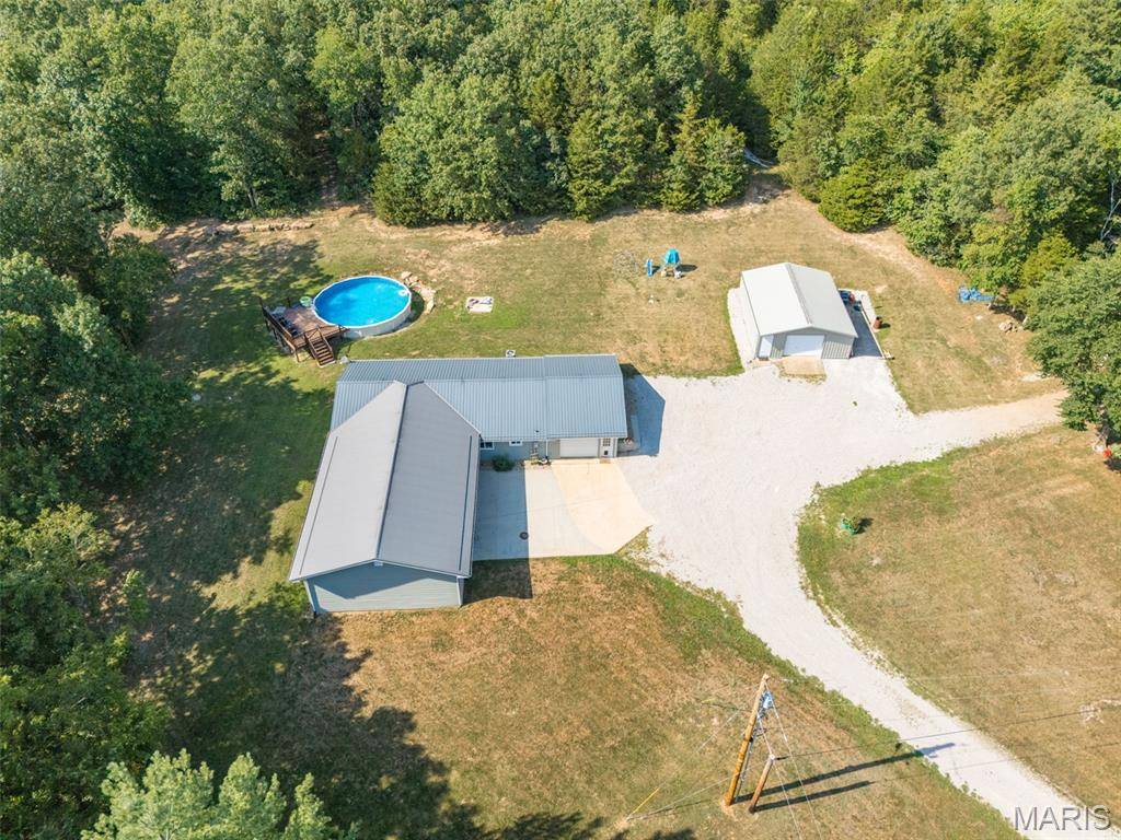 10179 Vine RD, Cadet, MO 63630