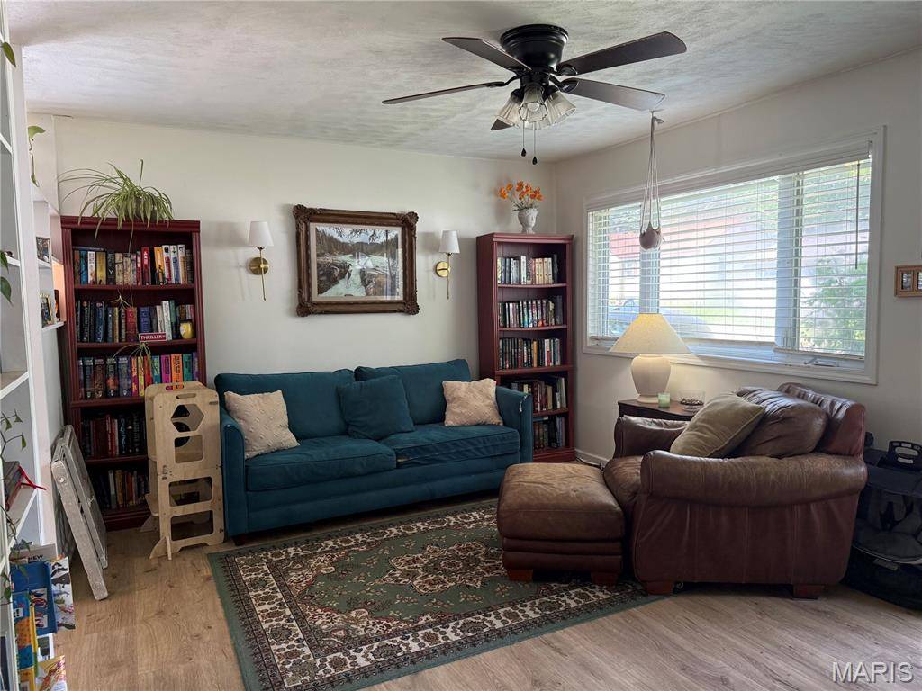 720 E Main ST, Greenville, IL 62246