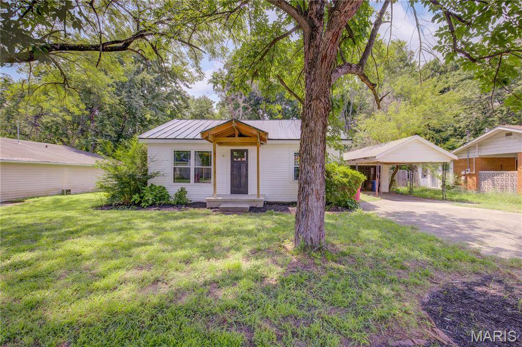 121 Marion AVE, Sikeston, MO 63801
