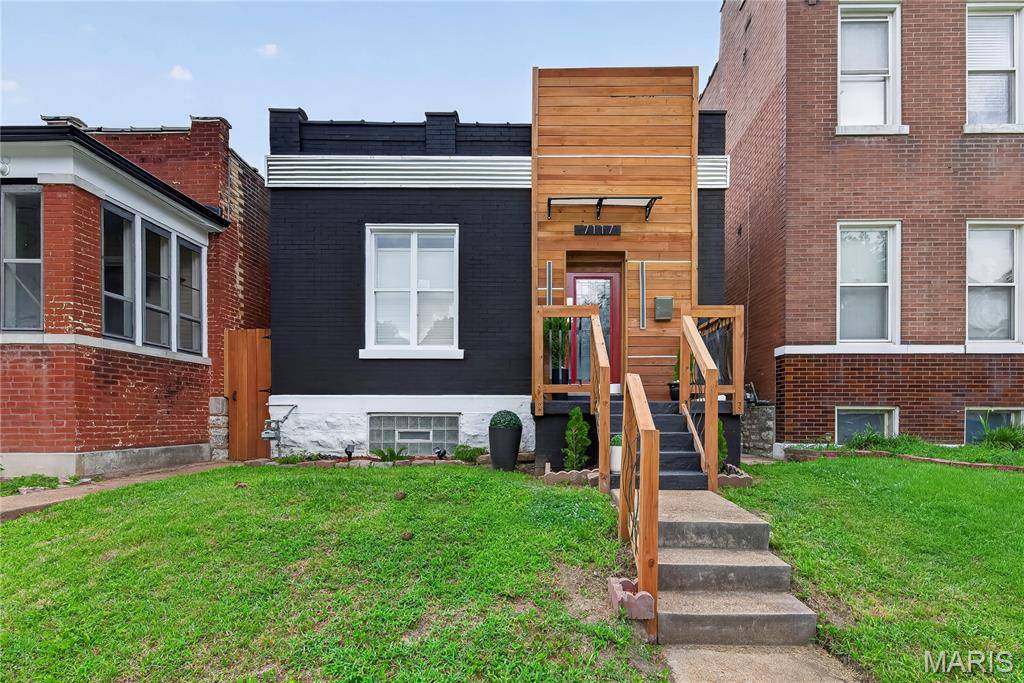 7117 Vermont AVE, St Louis, MO 63111