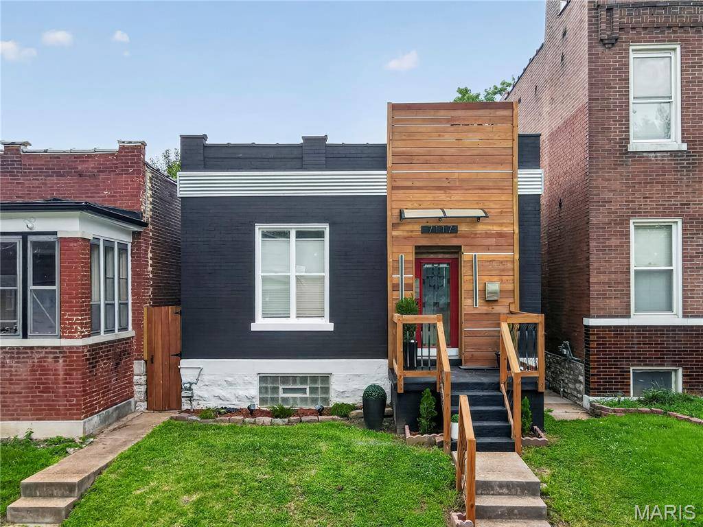 7117 Vermont AVE, St Louis, MO 63111