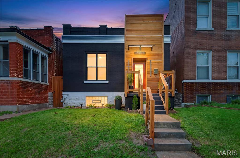 7117 Vermont AVE, St Louis, MO 63111