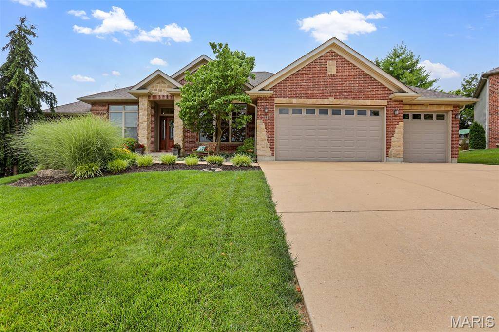 2334 Silver Crest CT, Washington, MO 63090