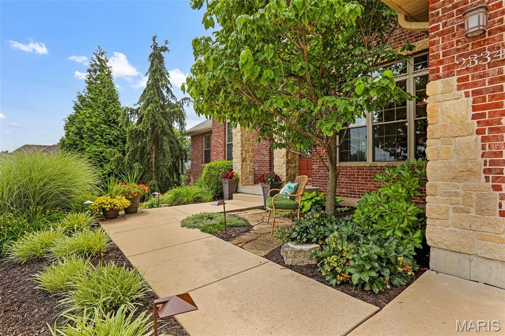 2334 Silver Crest CT, Washington, MO 63090