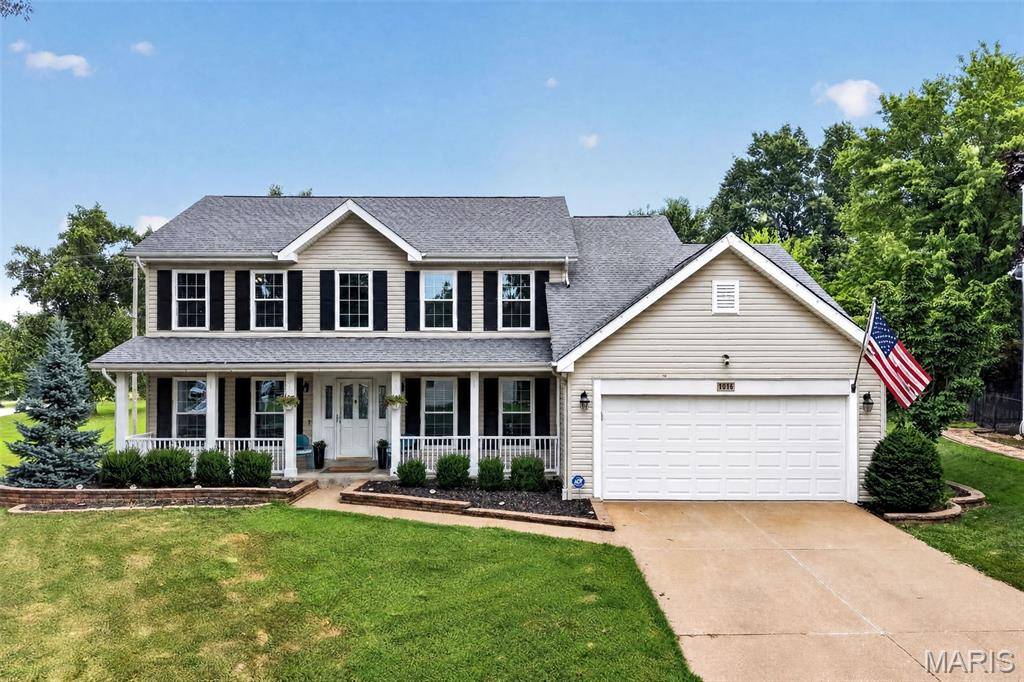 1016 Lafayette PL, Lake St Louis, MO 63367