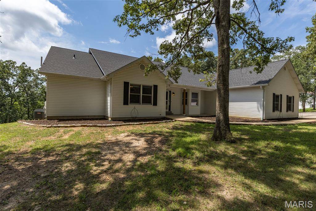 13 Southwoods DR, Festus, MO 63028