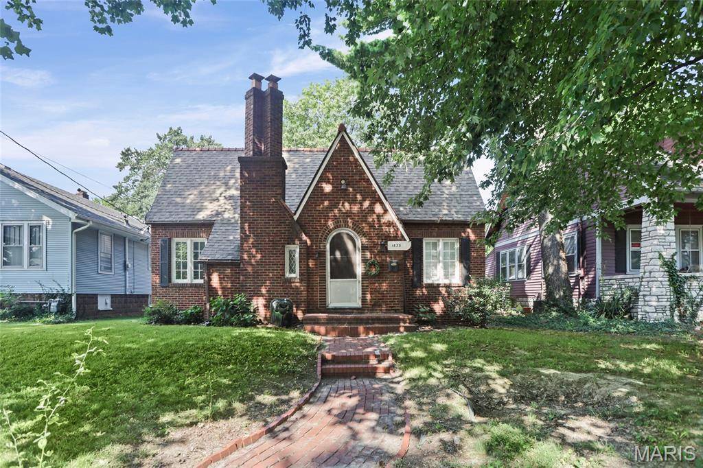1830 Worden AVE, Alton, IL 62002