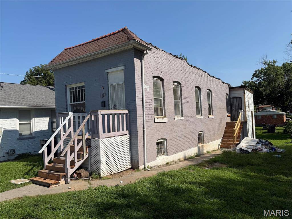 6101 Saint Paul PL, Pine Lawn, MO 63120