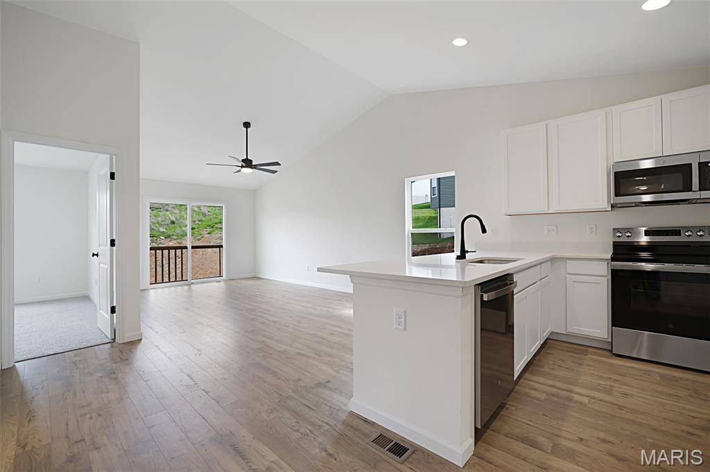 394 Olympic DR, Gray Summit, MO 63069