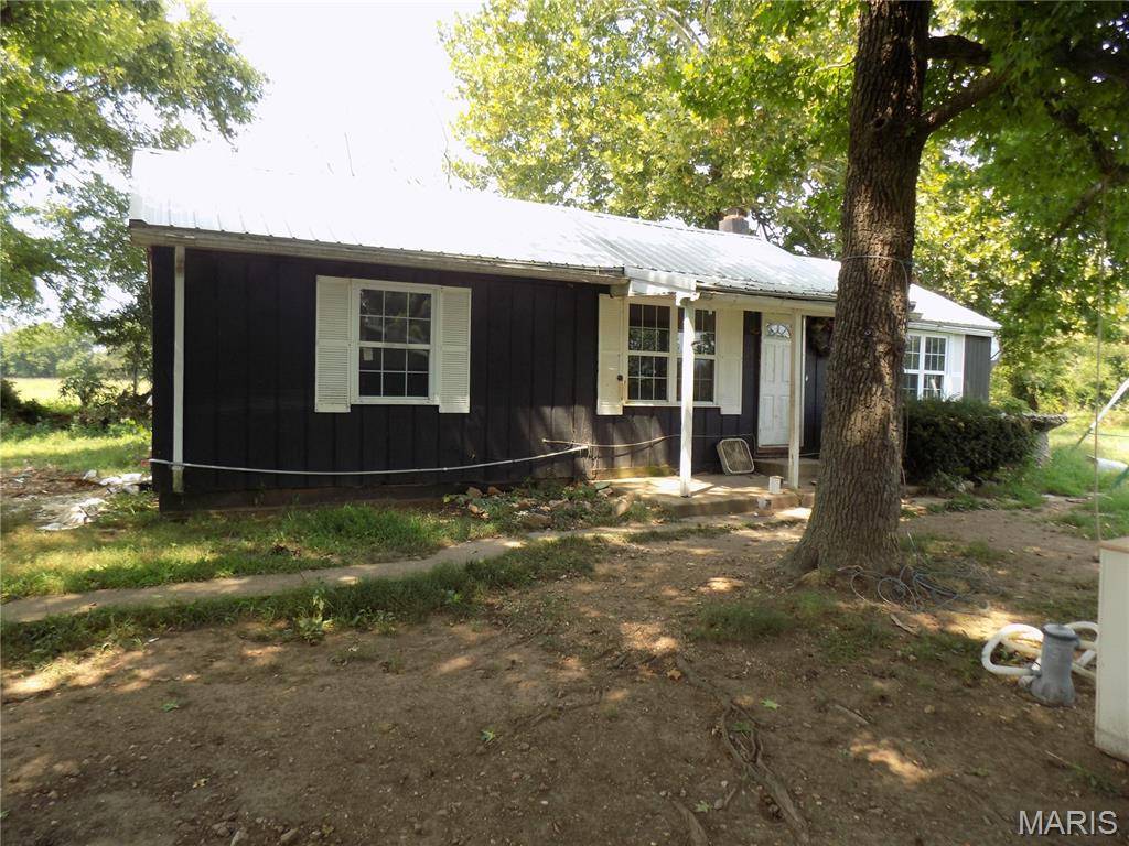 217 Circle DR, Lesterville, MO 63654