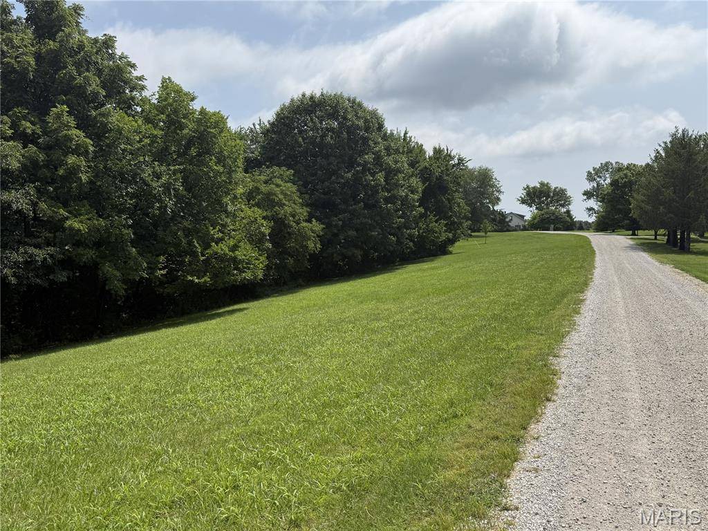 119 Coyote Crest LN, Augusta, MO 63332