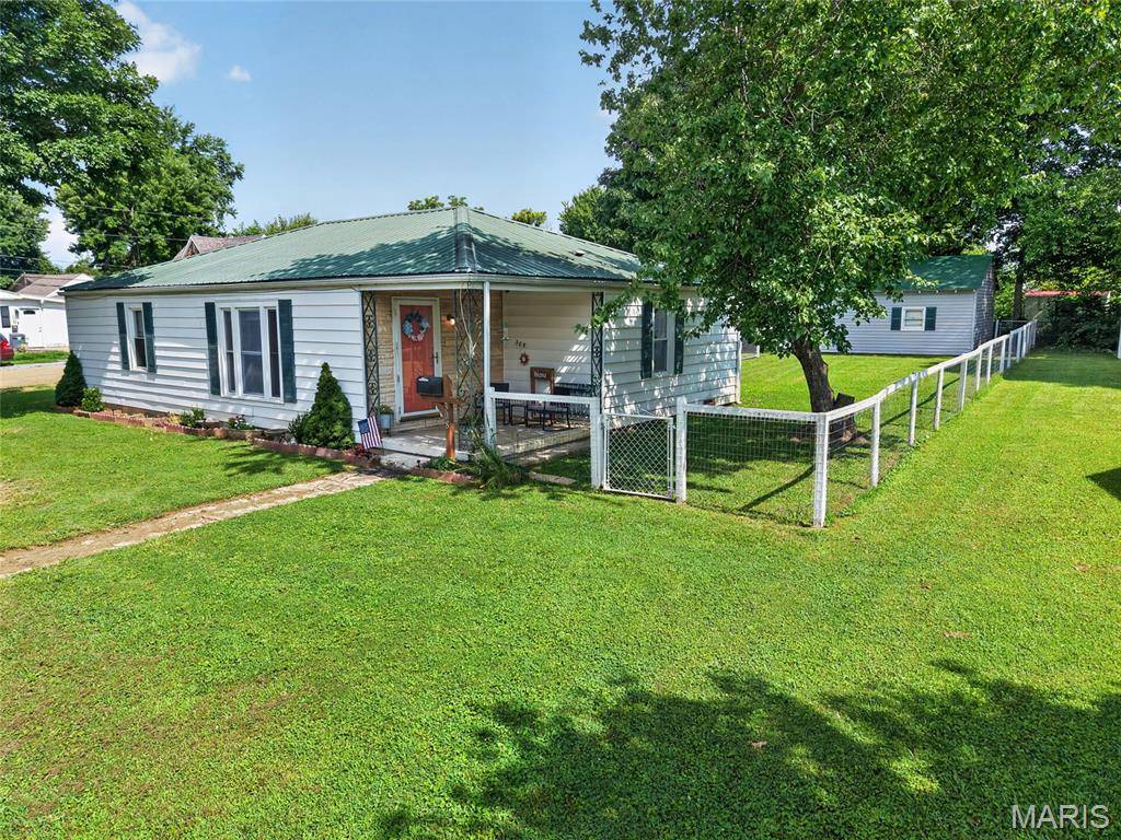 308 Thost ST, Fredericktown, MO 63645
