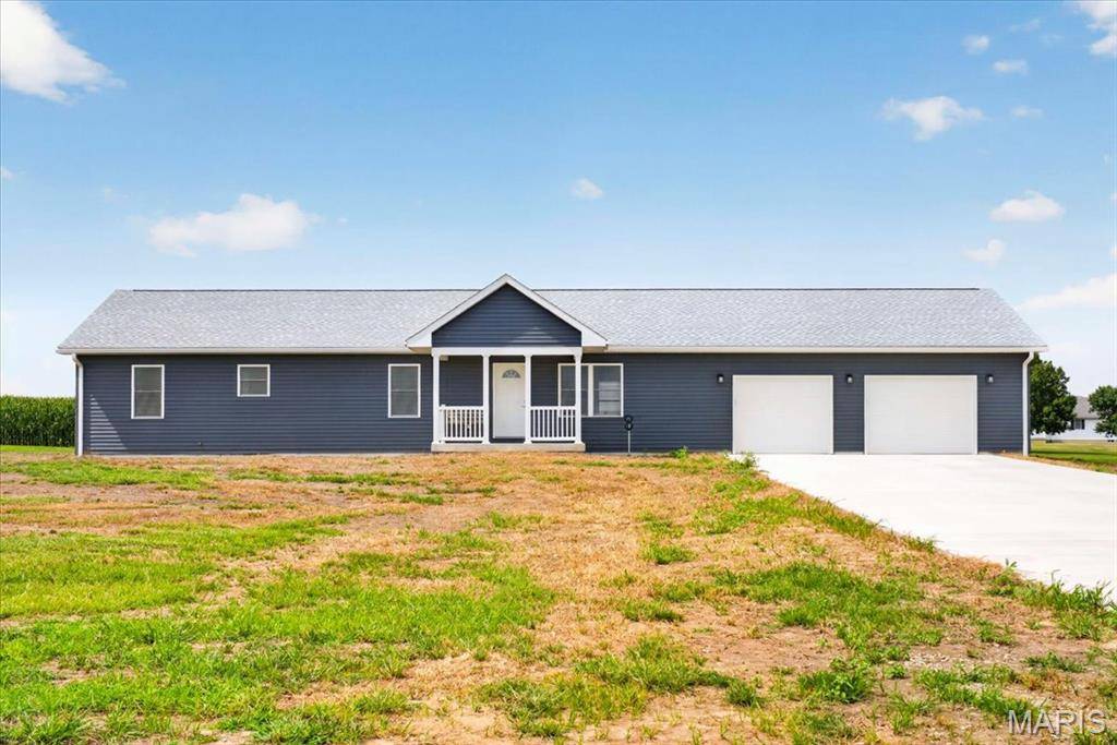 28500 Old Fidelity RD, Jerseyville, IL 62052